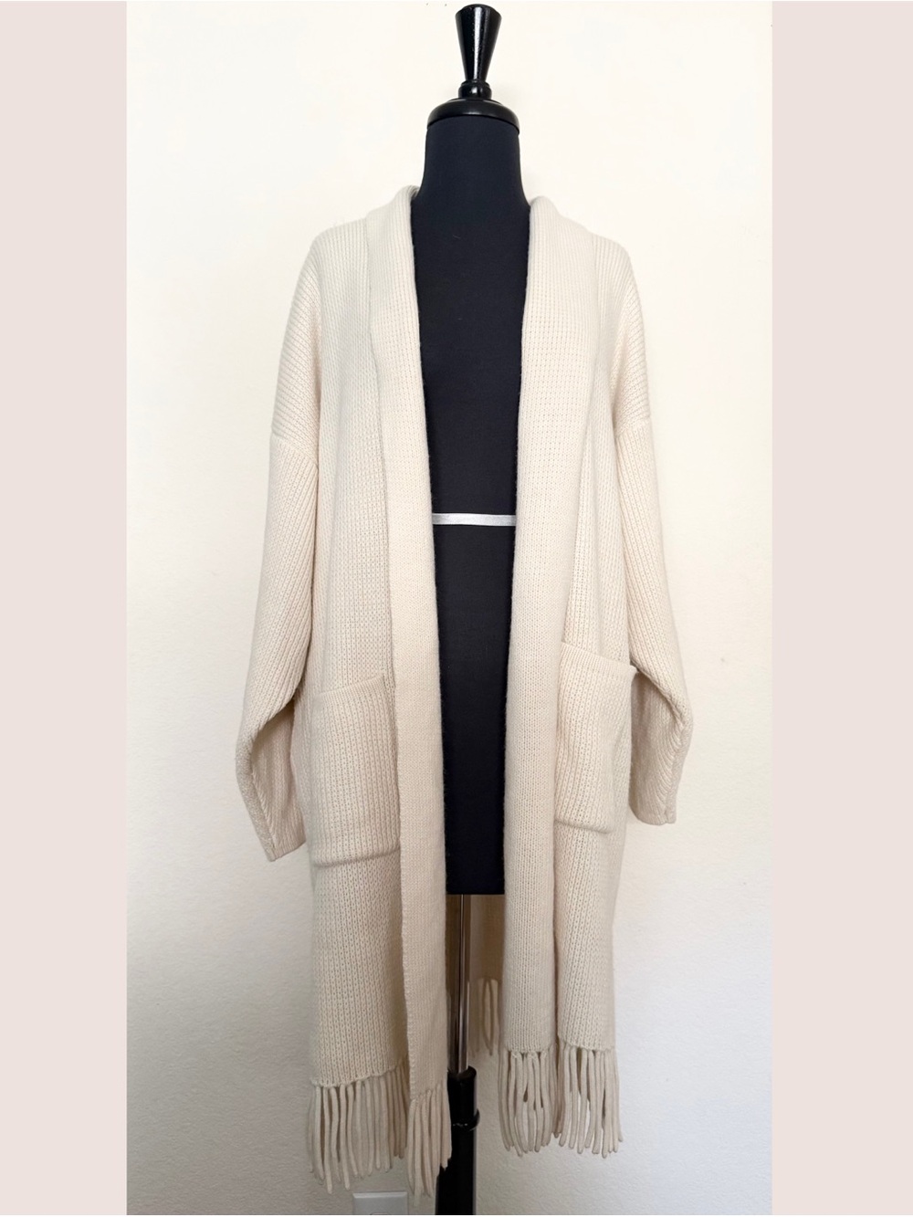 ๐ vintage 80s/90s cream fringe cardigan - Picture 3 of 5